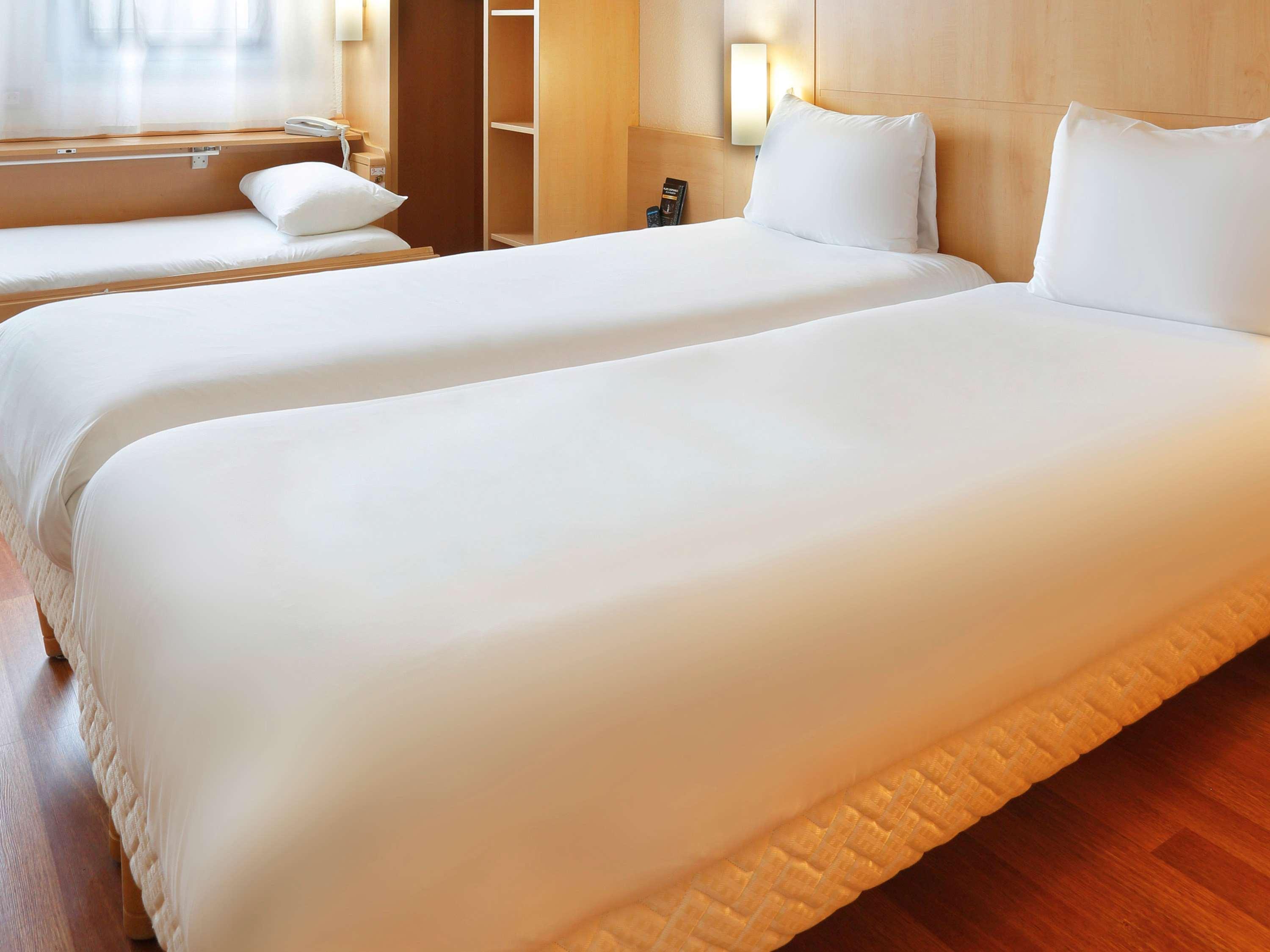 Ibis Etampes Hotell Exteriör bild
