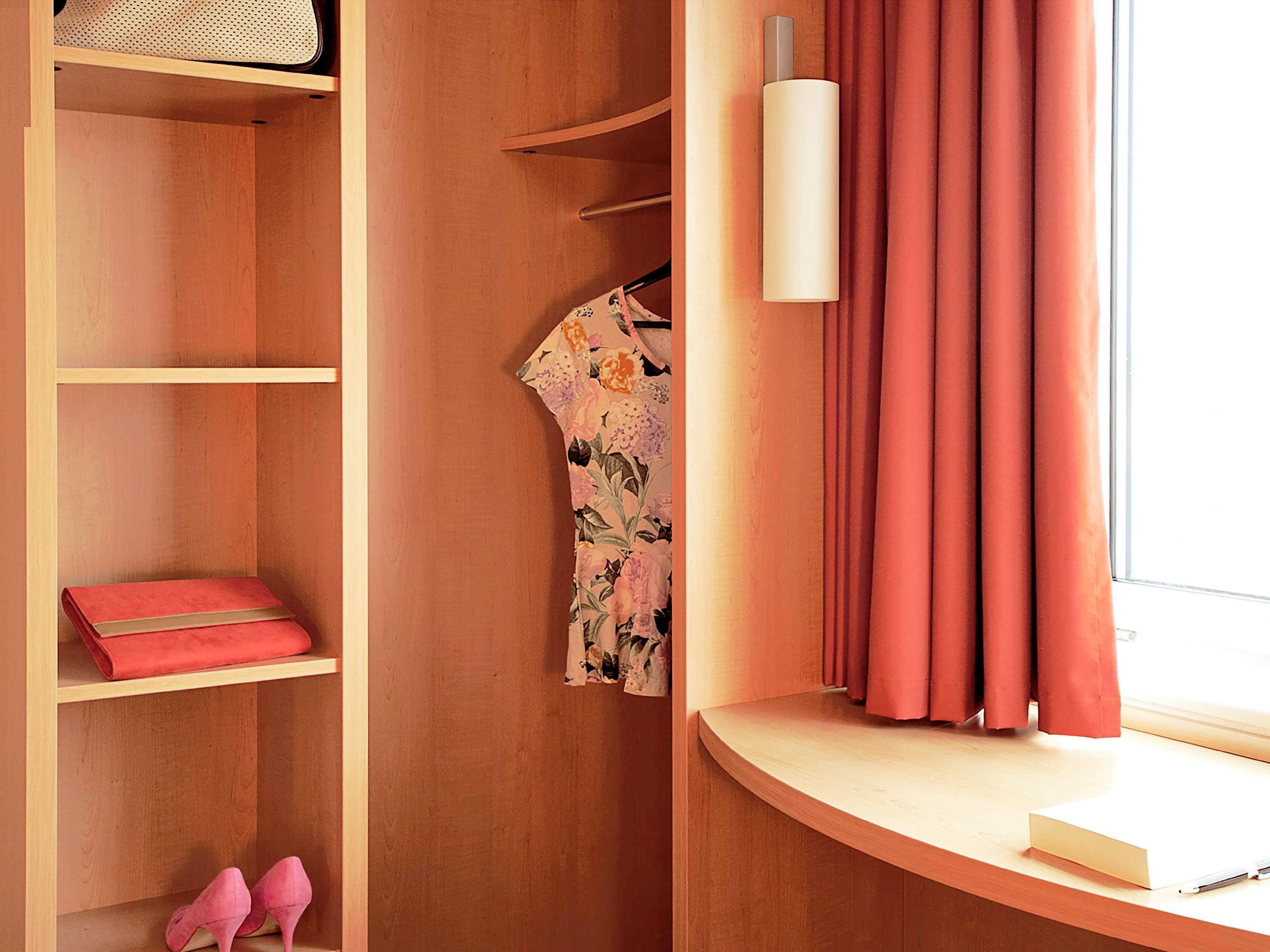 Ibis Etampes Hotell Exteriör bild
