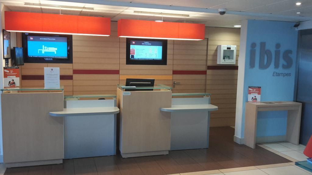 Ibis Etampes Hotell Exteriör bild