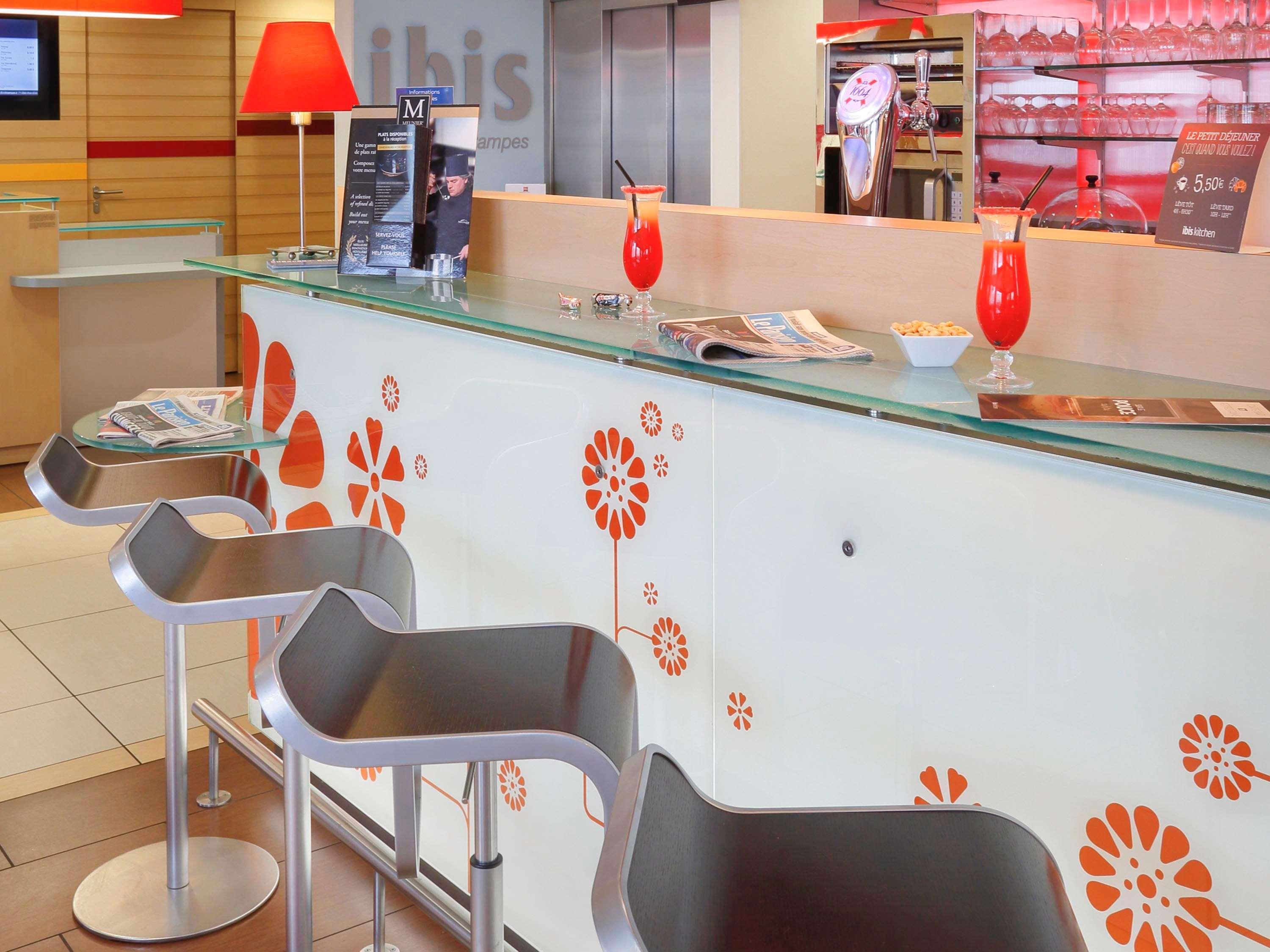 Ibis Etampes Hotell Exteriör bild