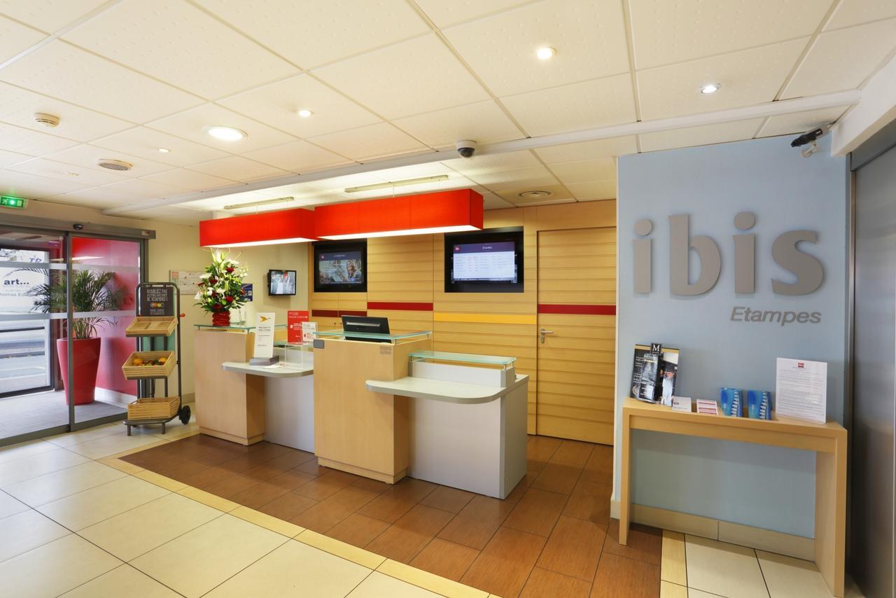 Ibis Etampes Hotell Exteriör bild
