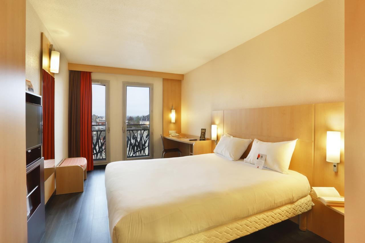 Ibis Etampes Hotell Exteriör bild